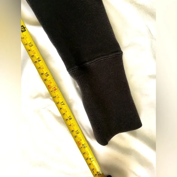 90’s EUC Adidas black zip up sweatshirt like jacket with pink stripes/accents. - Picture 10 of 10